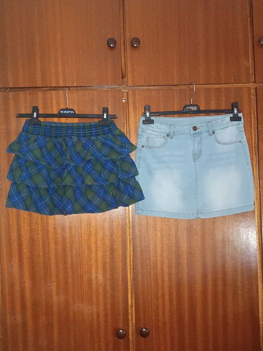 Saias de menina novas 13/14 anos