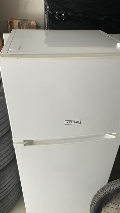 Lodowka kernau 140cm