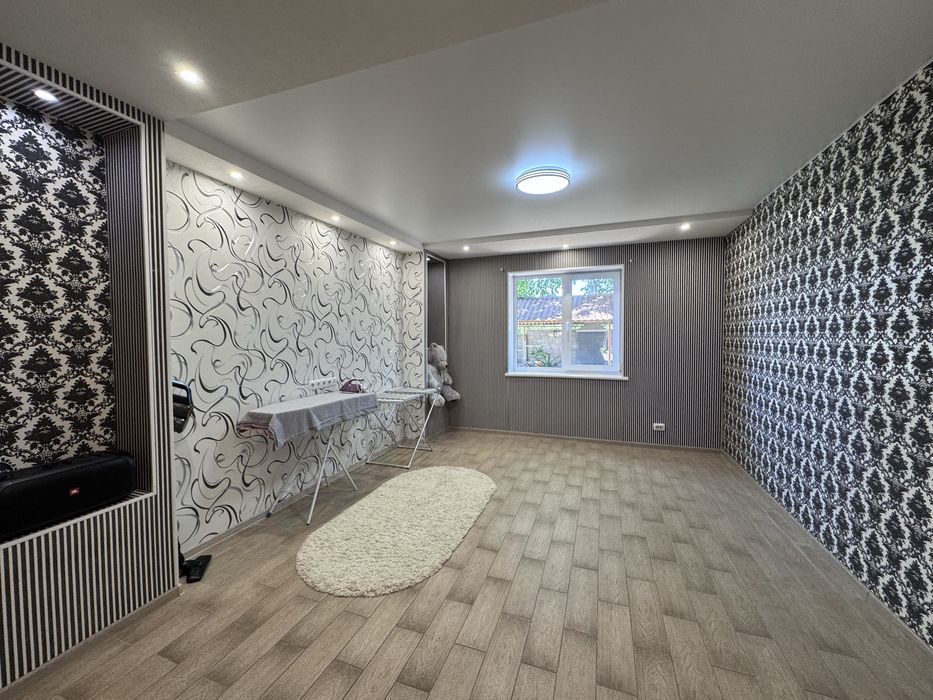 Чудовий Будинок в передмісті