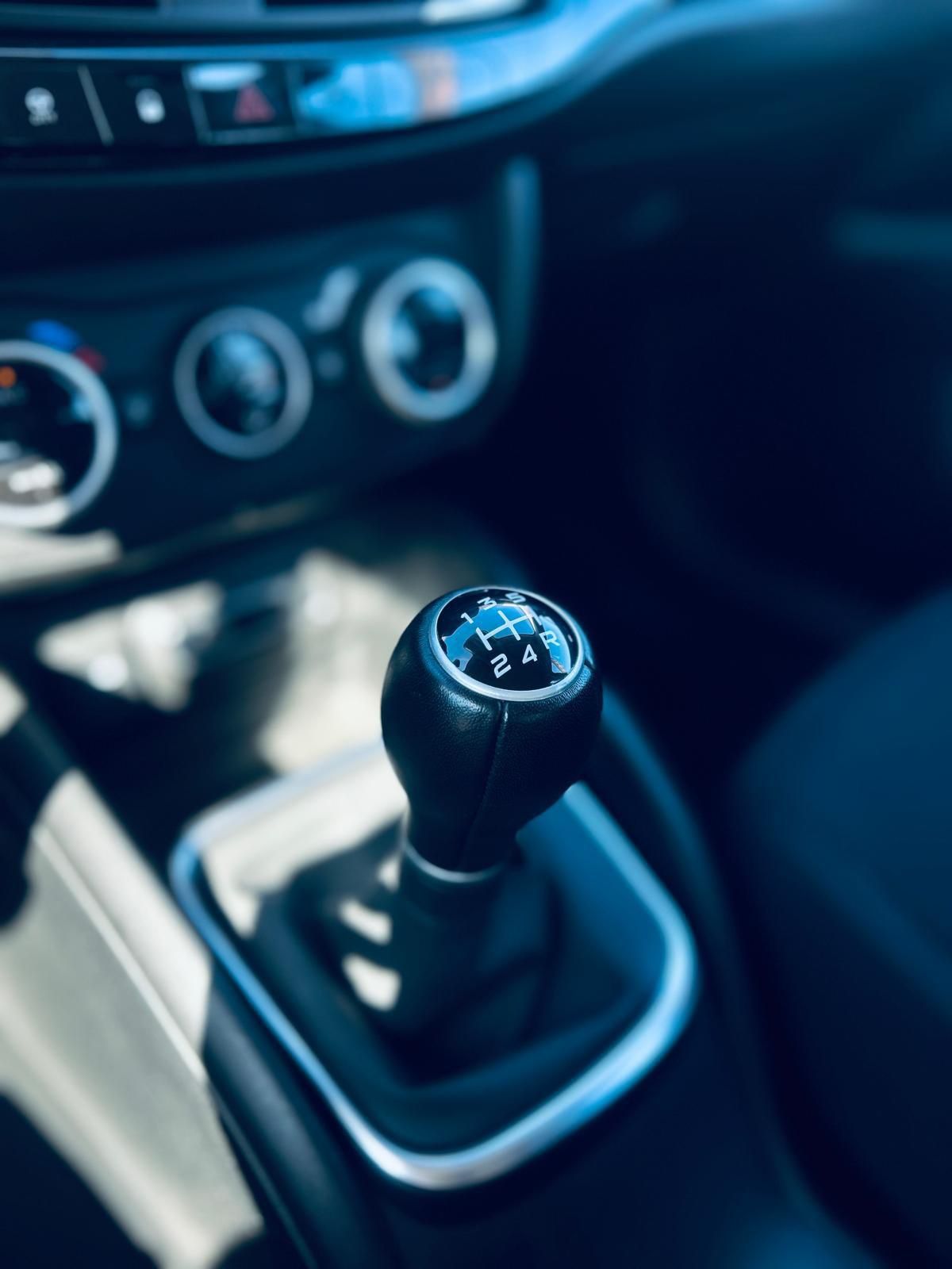 Fiat tipo 2022 impecável