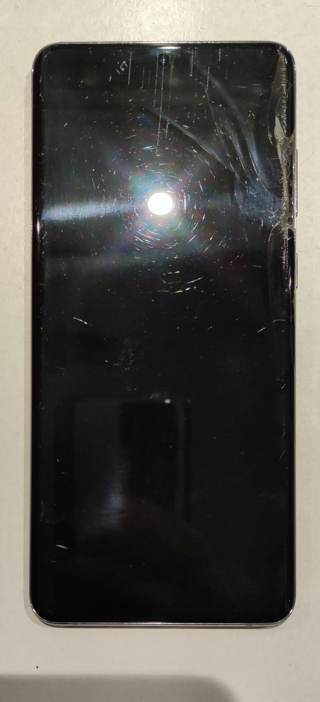 Samsung S20 + Plus 128 GB / Uszkodzony wyświetlacz do wymiany