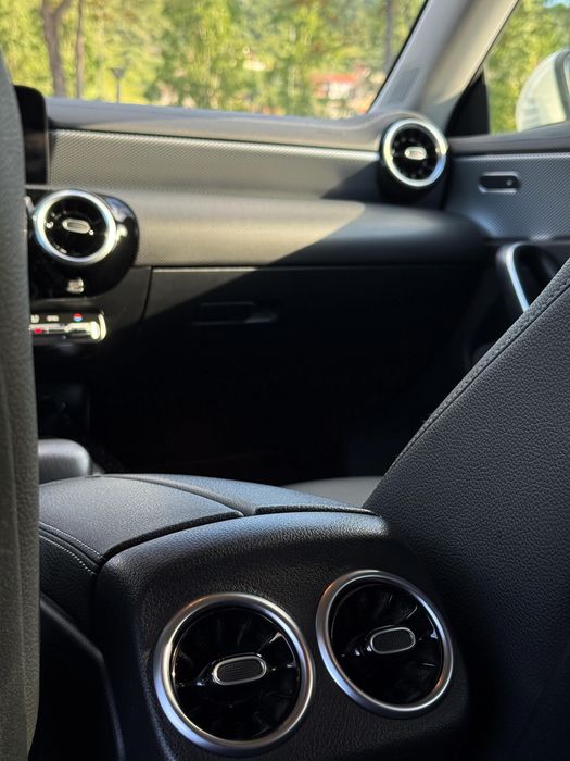 Mercedes Benz CLA 200D Shooting Brake 2021