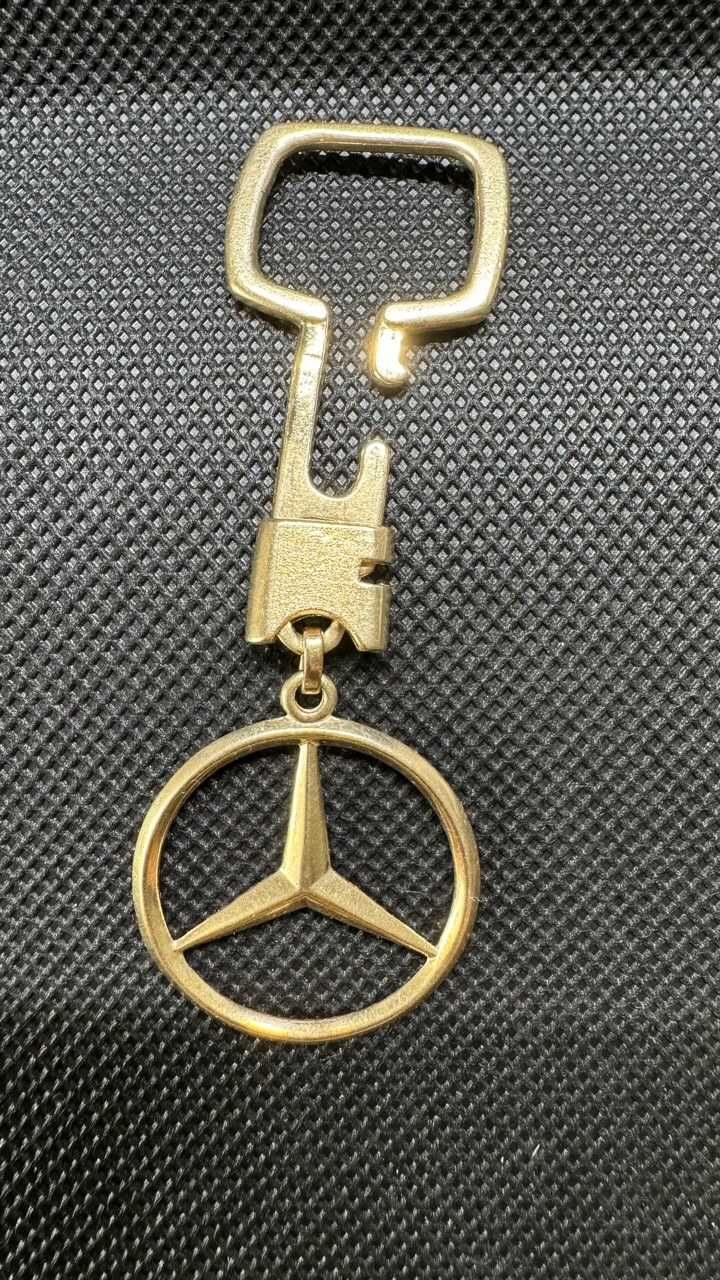 Brelok do kluczy MERCEDES Złoty 583, Waga: 14,35g