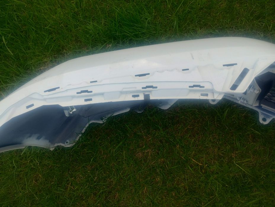 Zderzak przedni Honda Civic XI R