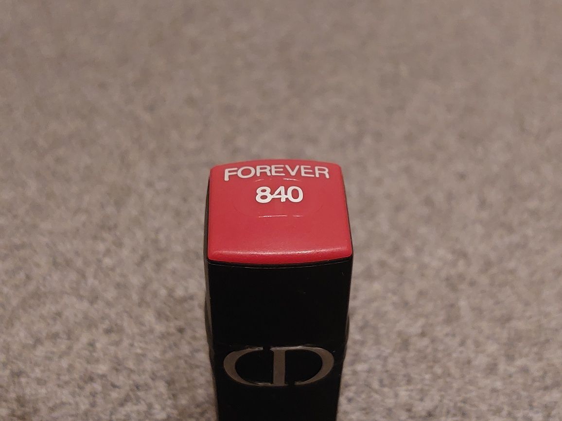 Pomadka Christian  Dior Forever 840