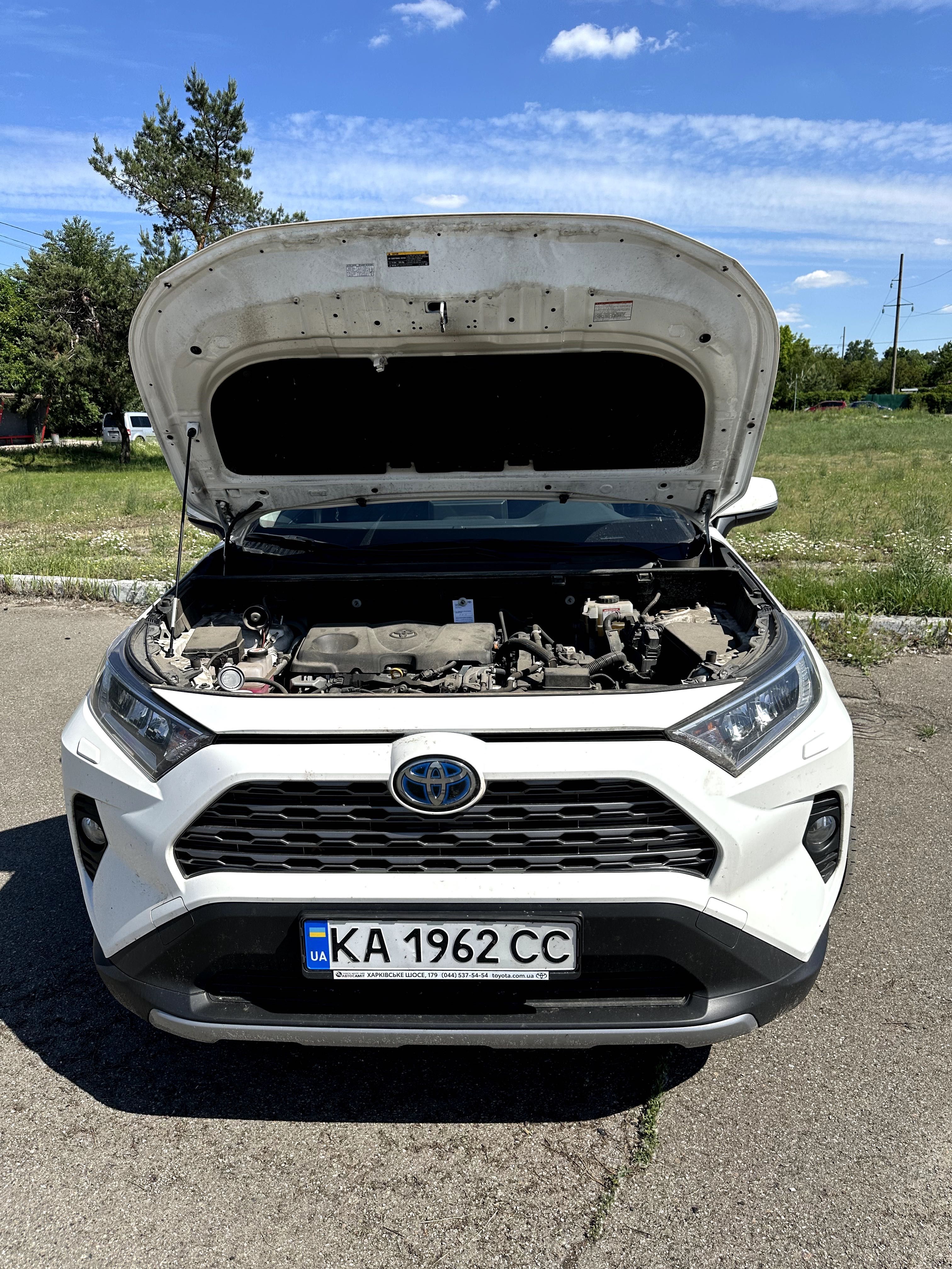 Rav 4 Гібрид 2021 рік