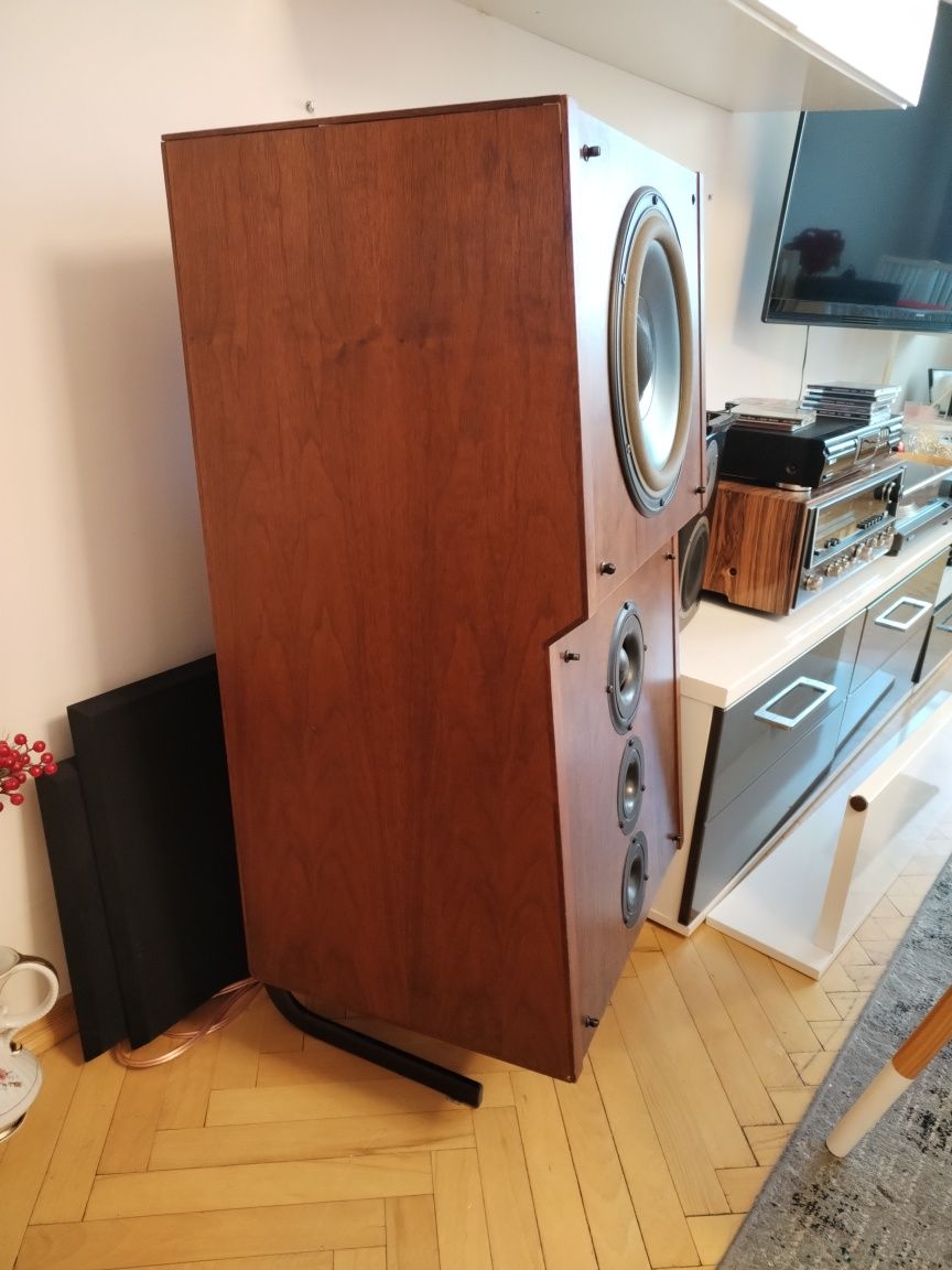 Kolumny Dynaudio 500 najwyższy model po renowacji