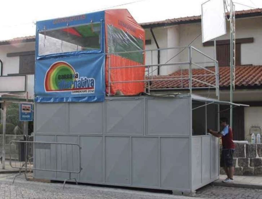 Vendo Bar/ Contentor 2 andares para Festas e Eventos