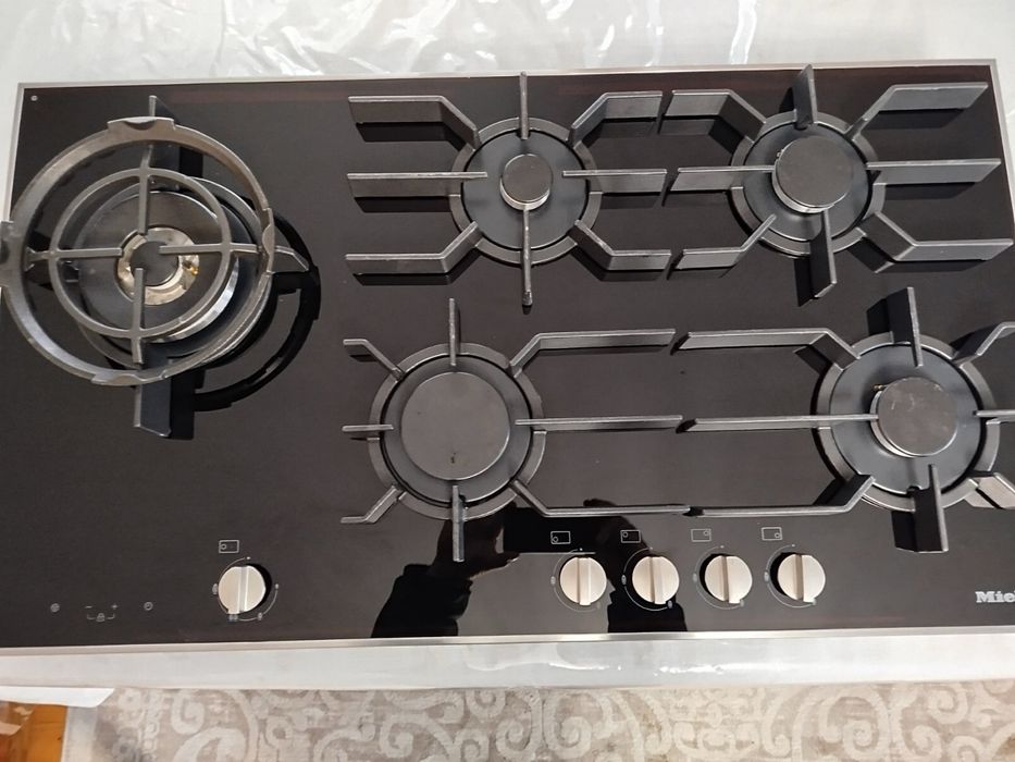 Miele газова варильна поверзня