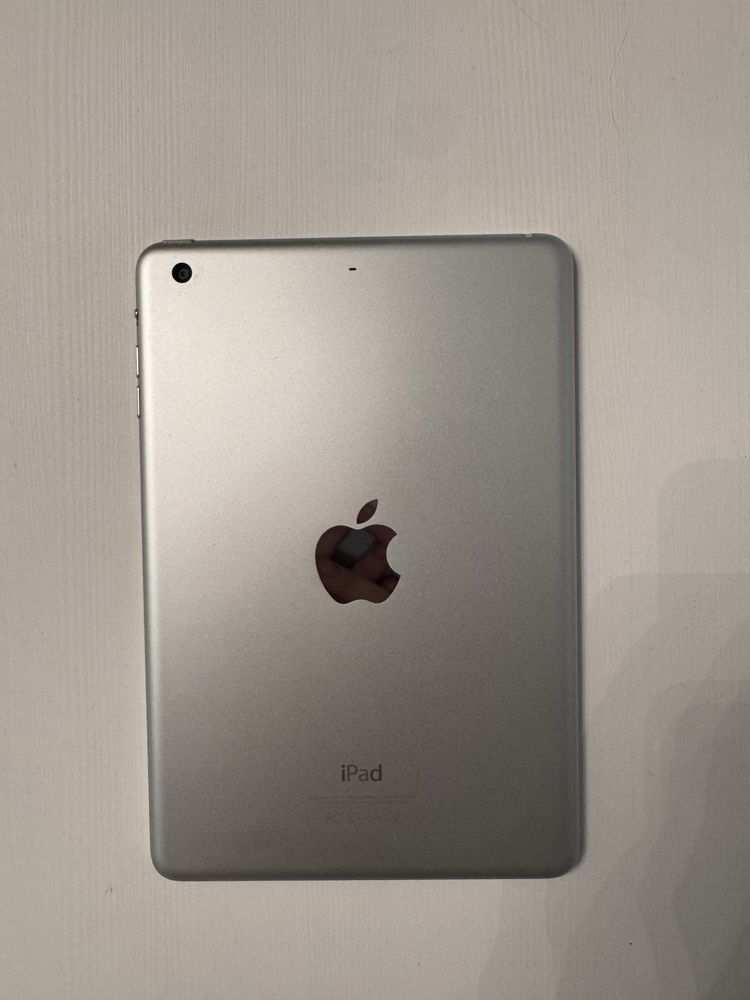 iPad mini 3, 64 GB (Wi-Fi)