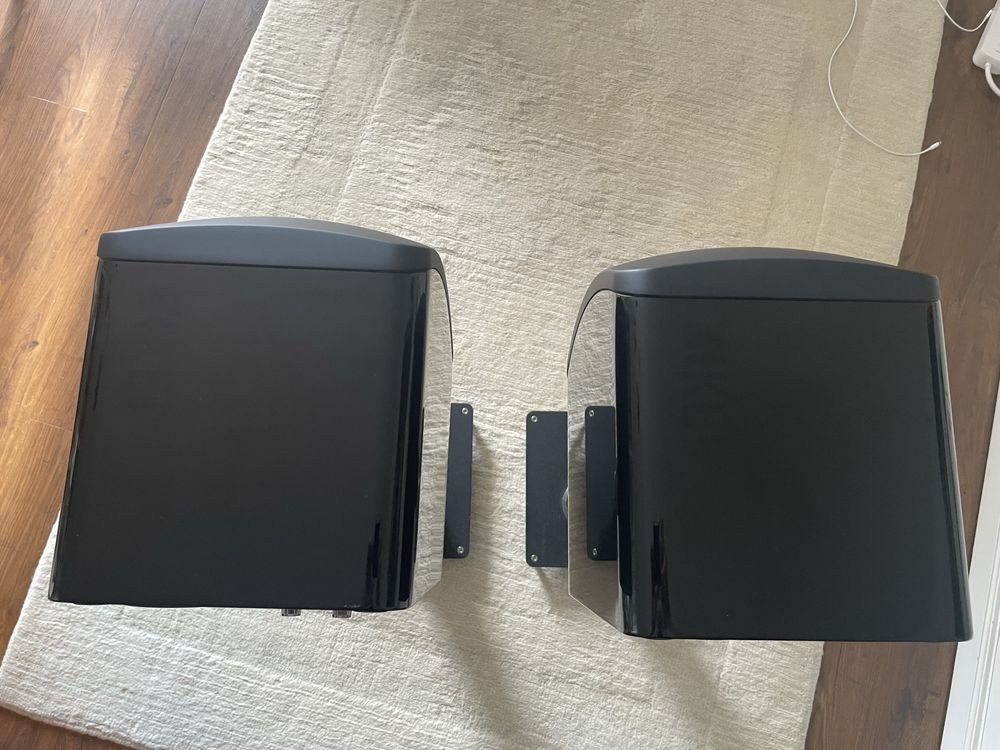 Kolumny KEF LS50 jak nowe