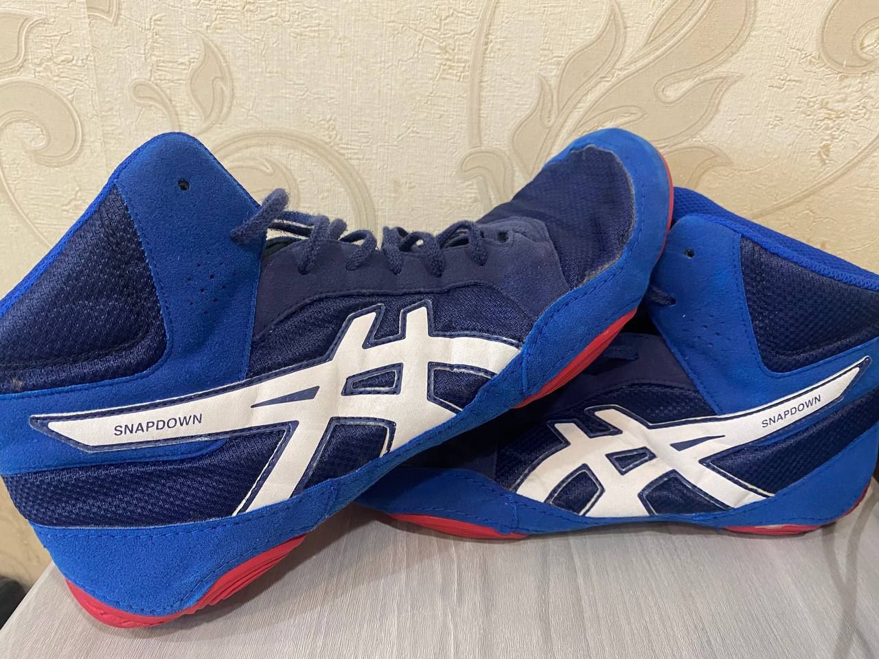 Борцовки asics по стельке 29 см