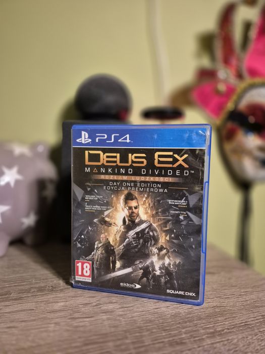 Deus Ex Mankind Divided na PlayStation 4 Ps5