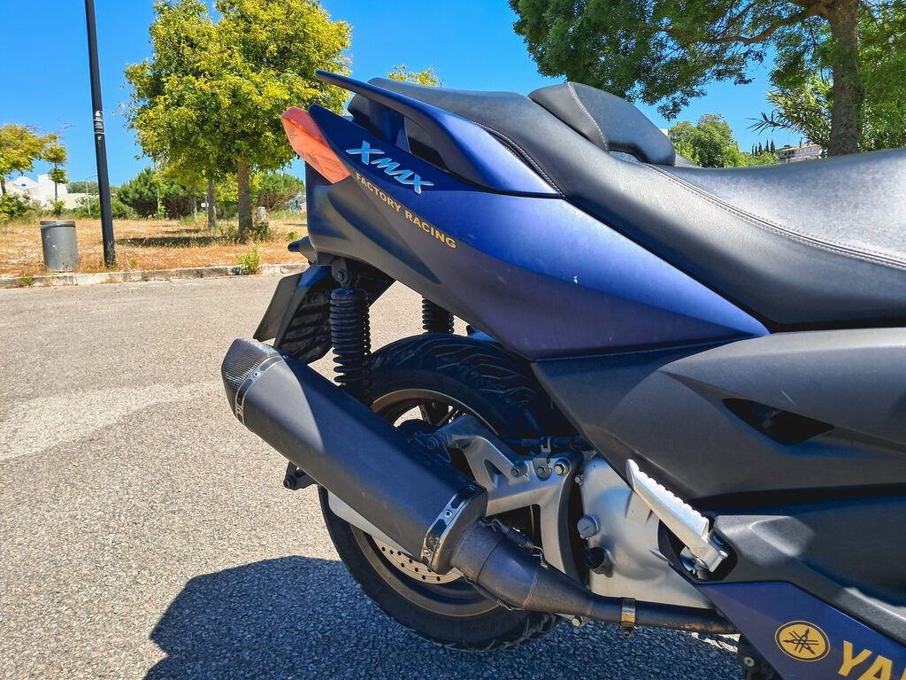 Yamaha Xmax 125cc AKRAPOVIC | 24mil kmt