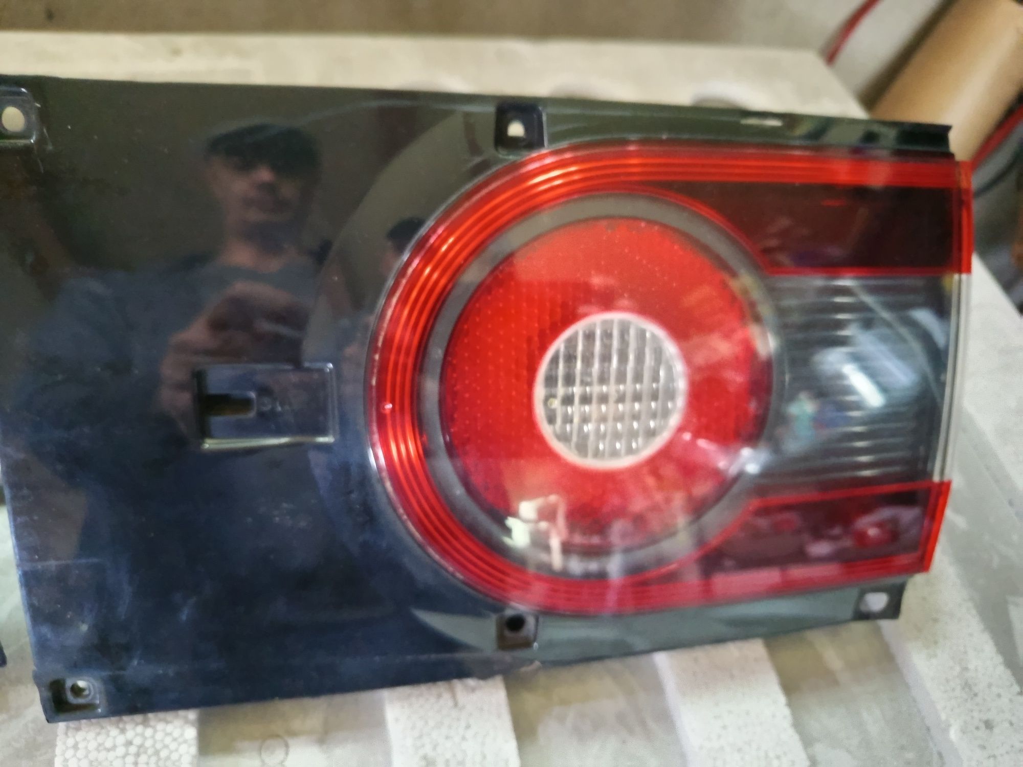 Sharan lampa tylna lift dymiona