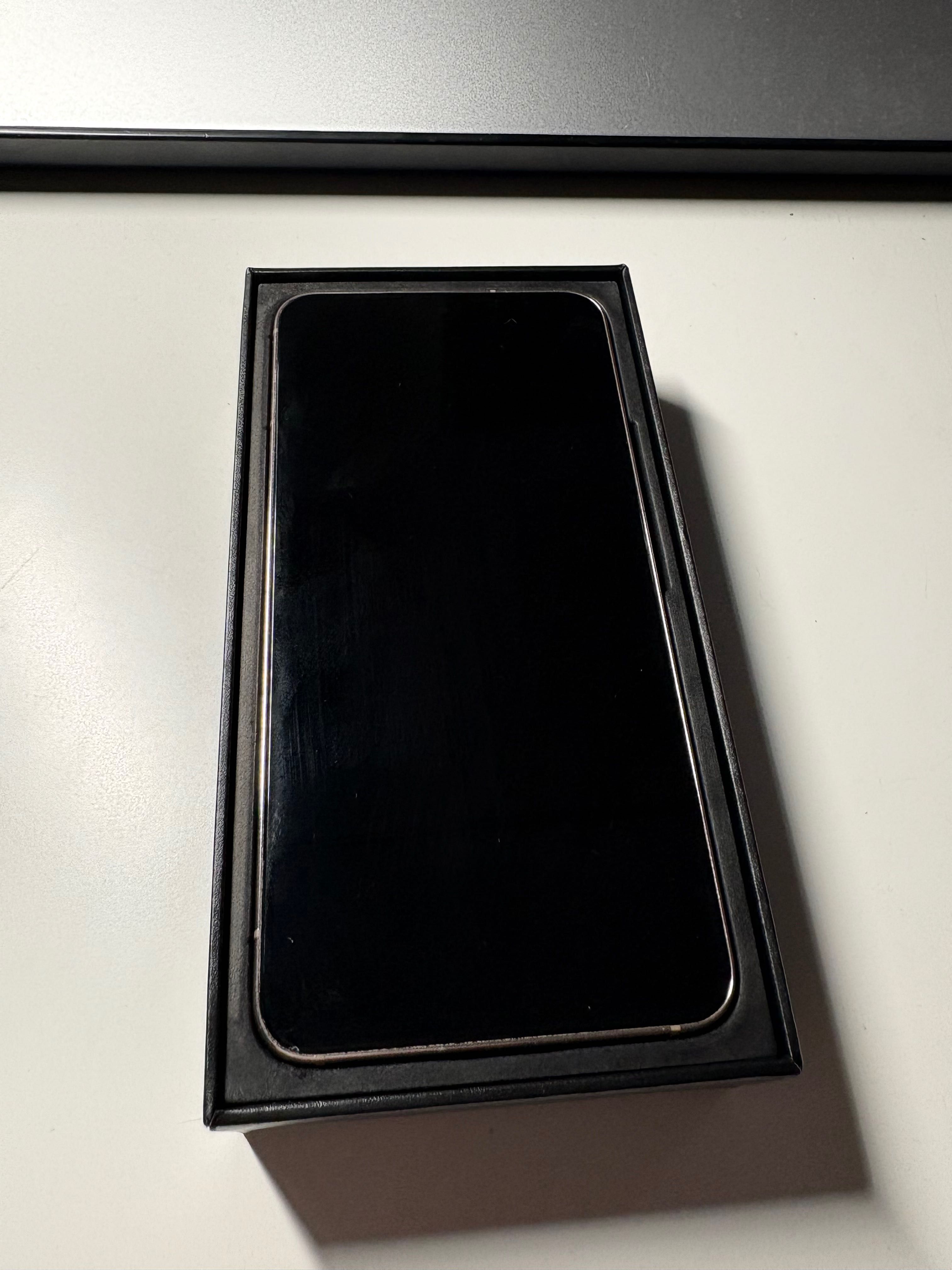 Samsung Galaxy S22 128GB Różowy