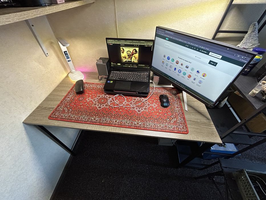 Стіл письмовий VANDBORG 60х120 світлий дуб/чорний