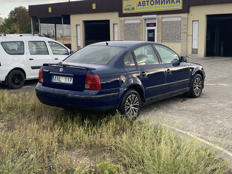 Passat B5 1.6 бензин