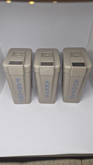 Caixas de cozinha vintage