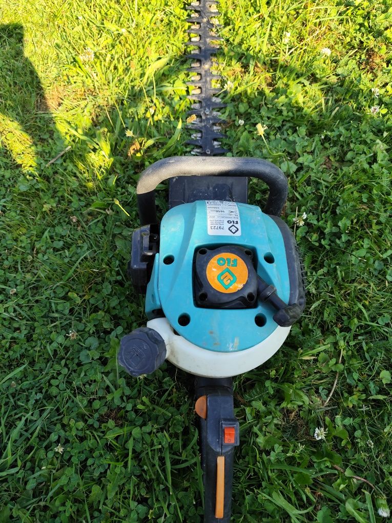 Nożyce spalinowe sekator ogrodowy Flo