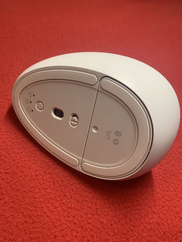 Myszka Logitech Lift biała bezprzewodowa mysz ergonomiczna - idealna
