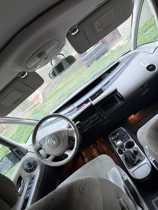 Рено еспейс 4 в хорошому стані