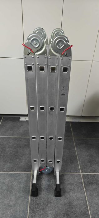 Escada 4,54m e escadote 2,3m multiposições 4x4 dobrada 1,25m