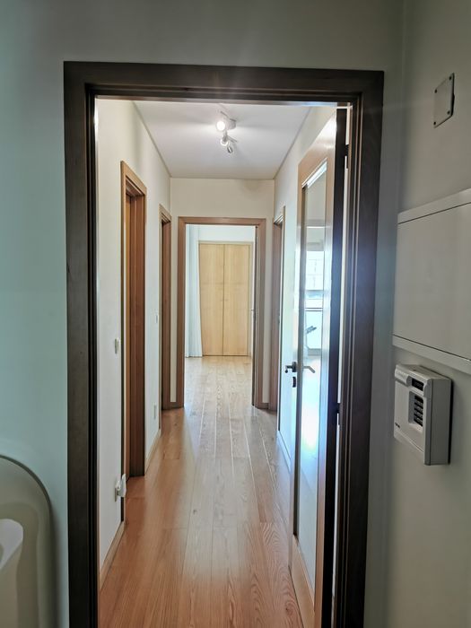 Alugo T3 em Rio Covo Santa Eugénia