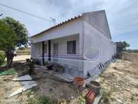 Moradia T3 em Foros de Salvaterra (F809)
