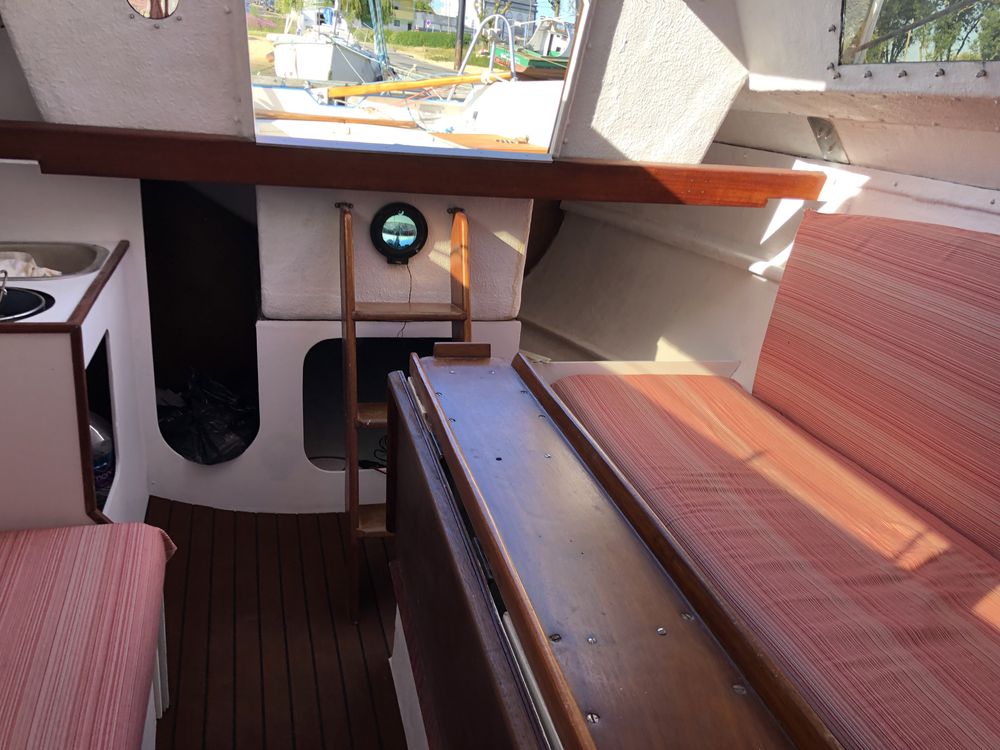 Veleiro de regata/cruzeiro Belouga jet (Bjet)