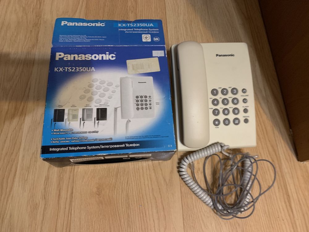 Телефон стационарный Panasonic KX-TS2350UA