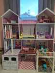 Ogromny domek Barbie Kidkraft z akcesoriami
