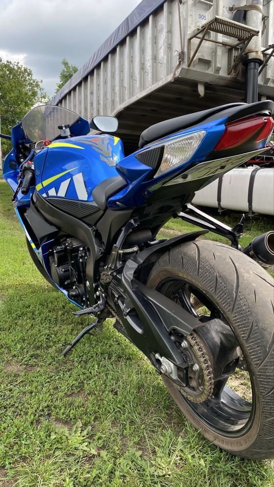 Продам suzuki gsx-r 600 2017 рік
