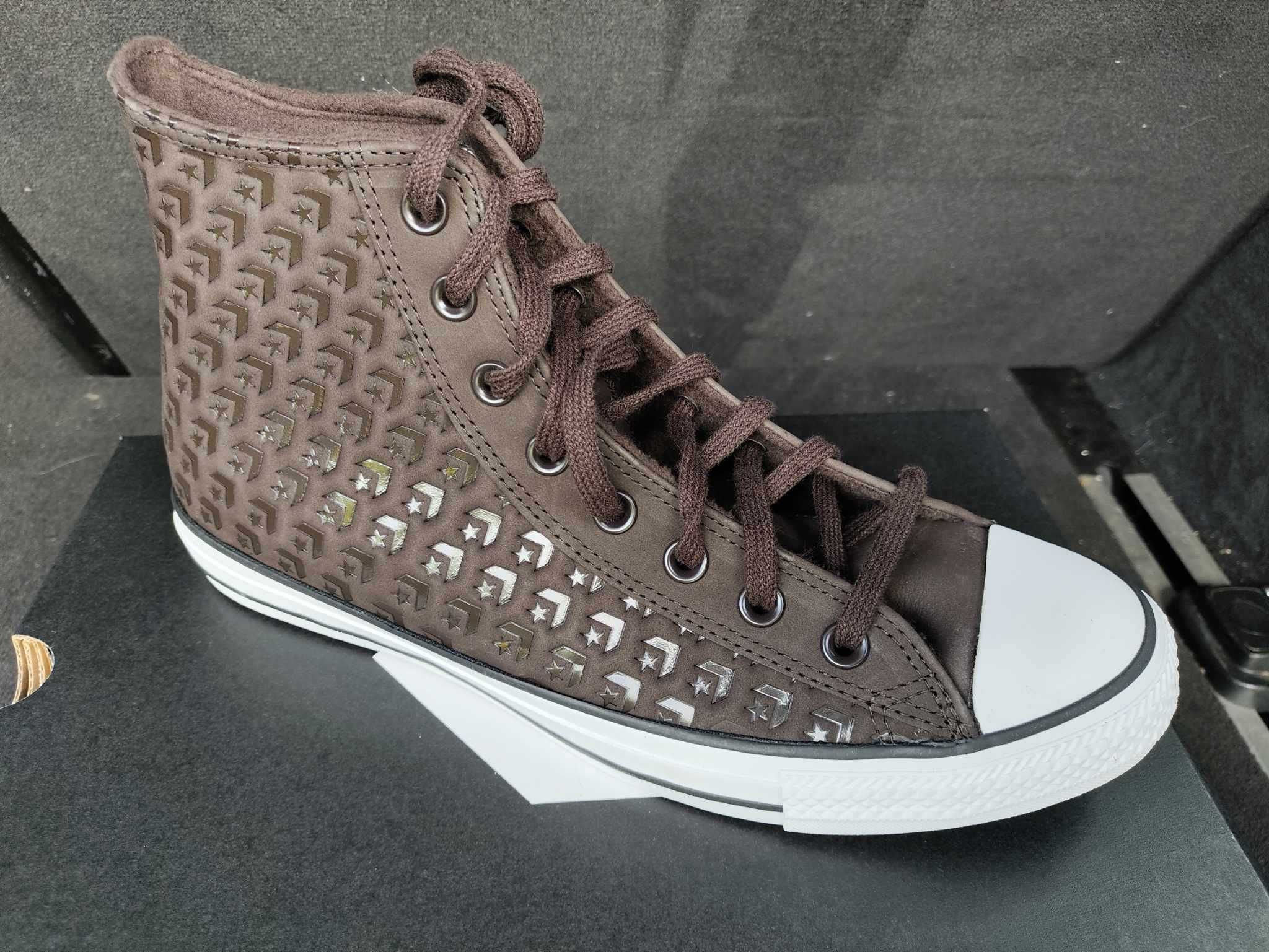 Sapatilhas Converse All Star novas