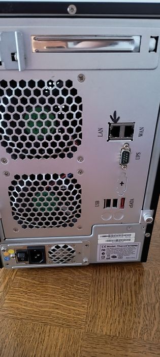 Serwer NAS na 7 dysków Thecus N7700 pro