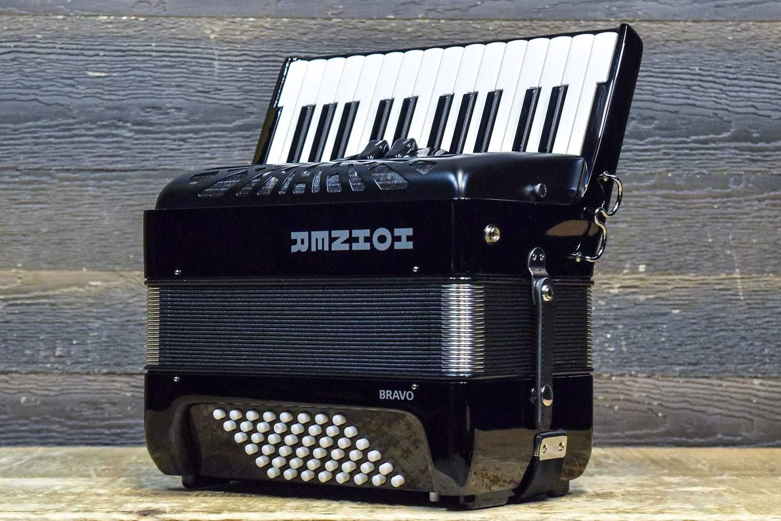 Hohner Bravo II NOVOS por estrear com garantia