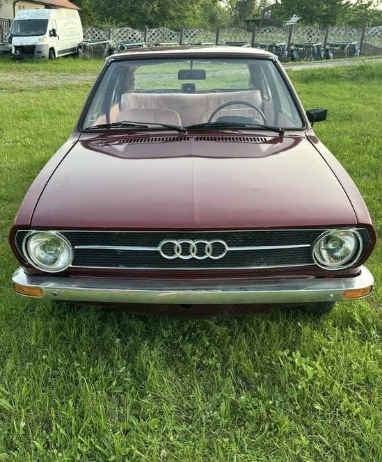 Audi 80 B1 sedan odpala jeździ