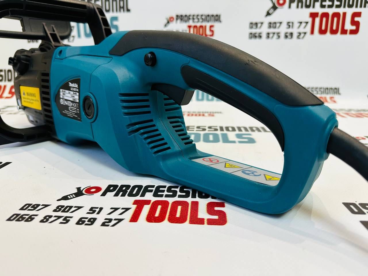 Електрична пилка Makita UC4030A Електропила пила цепная 2.8кВт