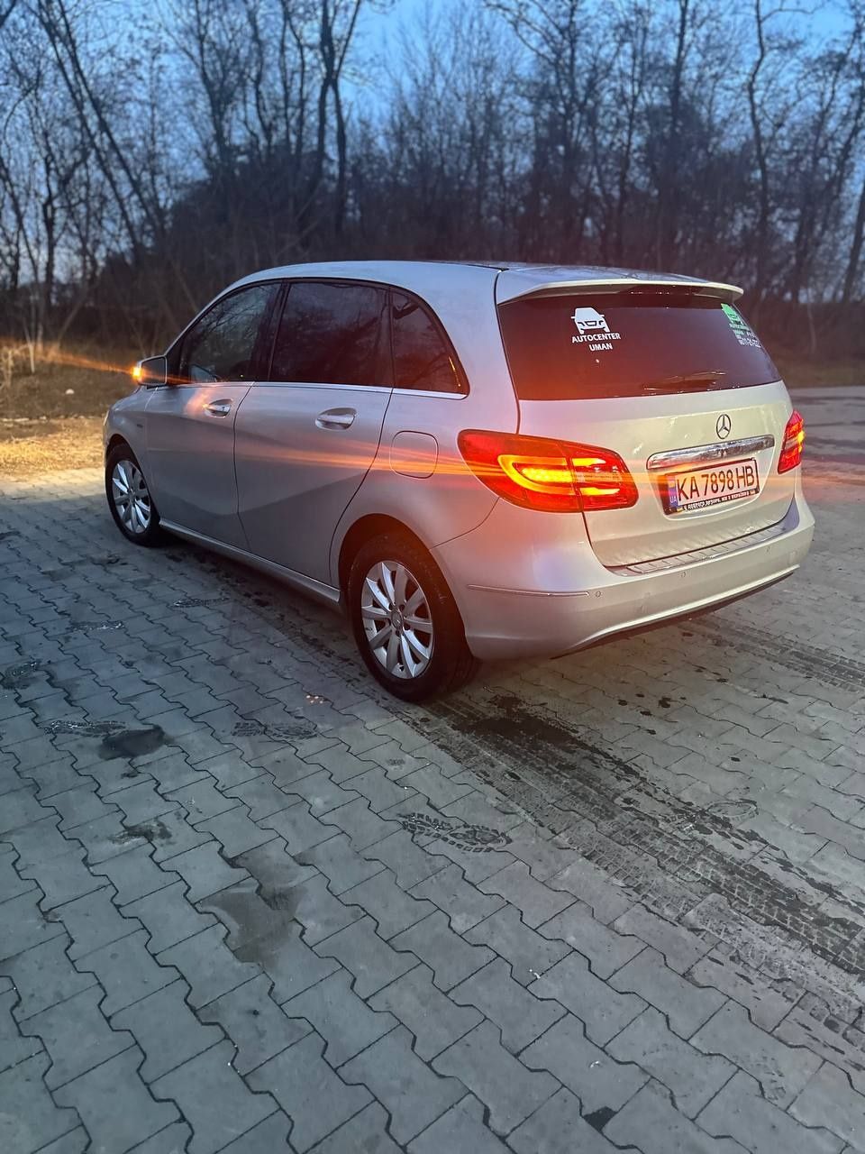 Продам Mercedes-Benz B200 2014року