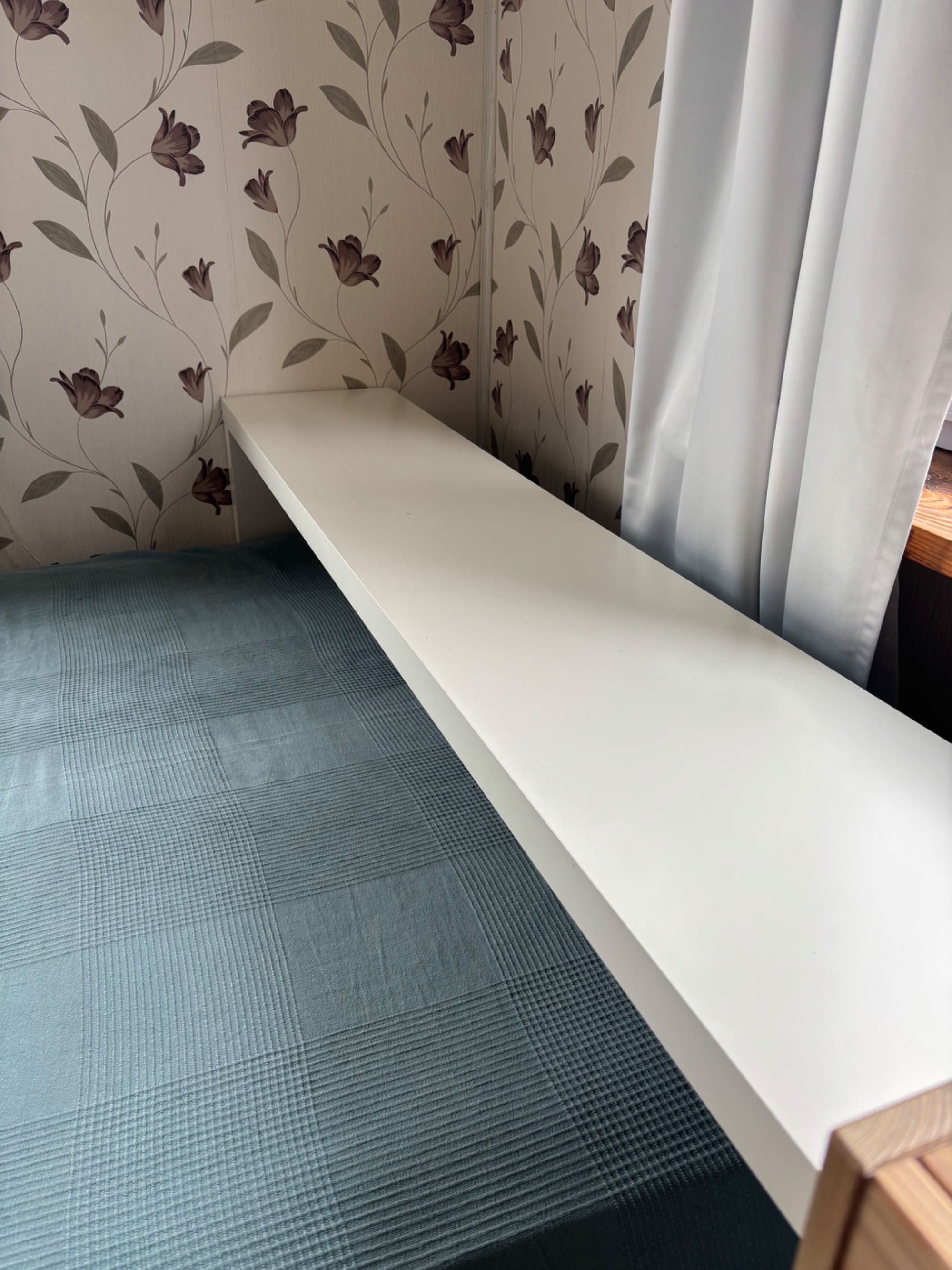 Stolik do łóżka Ikea MALM 191x74 cm biały