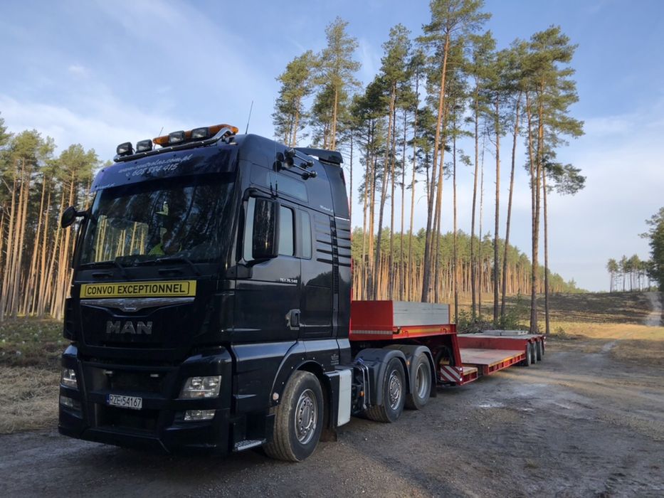 Usługi transportowe, transport niskopodwoziowy - ponadnormatywny