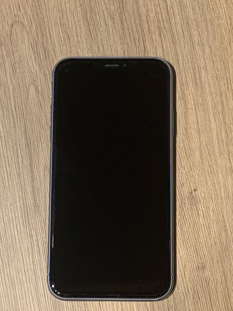 Używany iPhone XR 64 GB