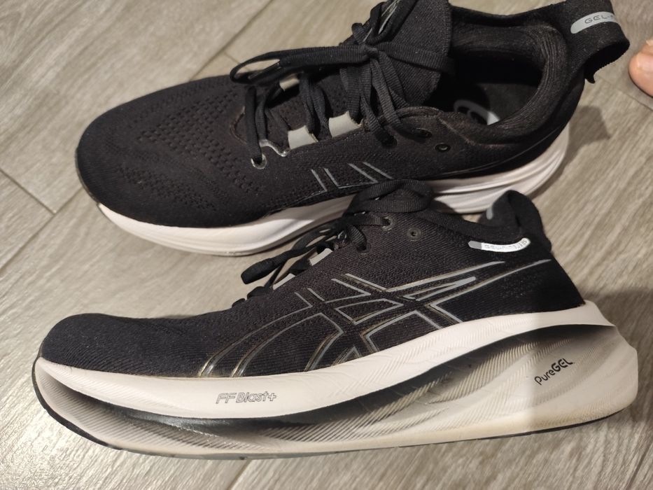 Ténis ASICS, Nimbus26