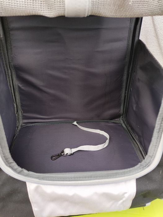 Transporter. Plecak na kółkach dla psa i kota.