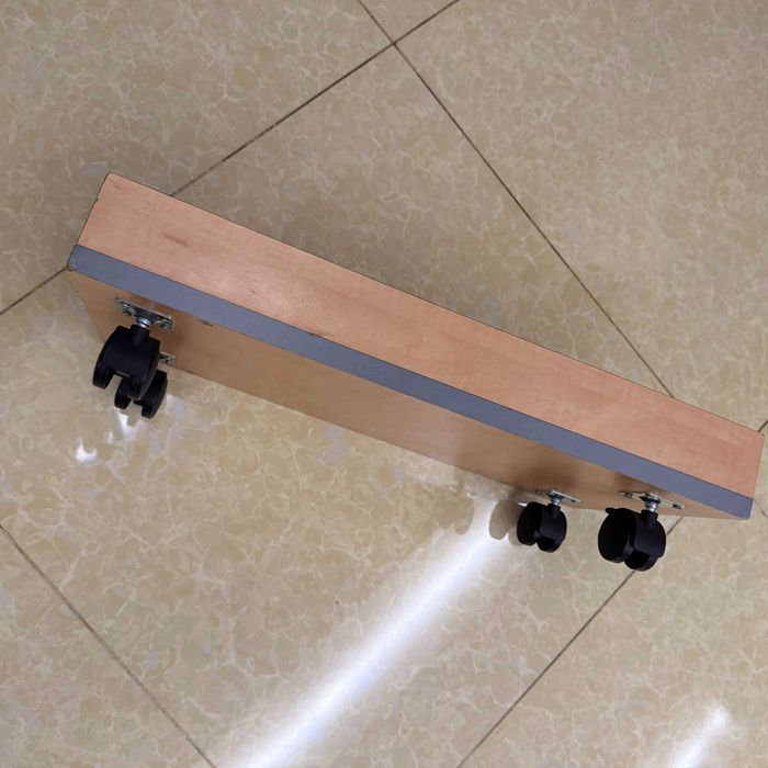 Подставка на колесиках для системного блока компьютера