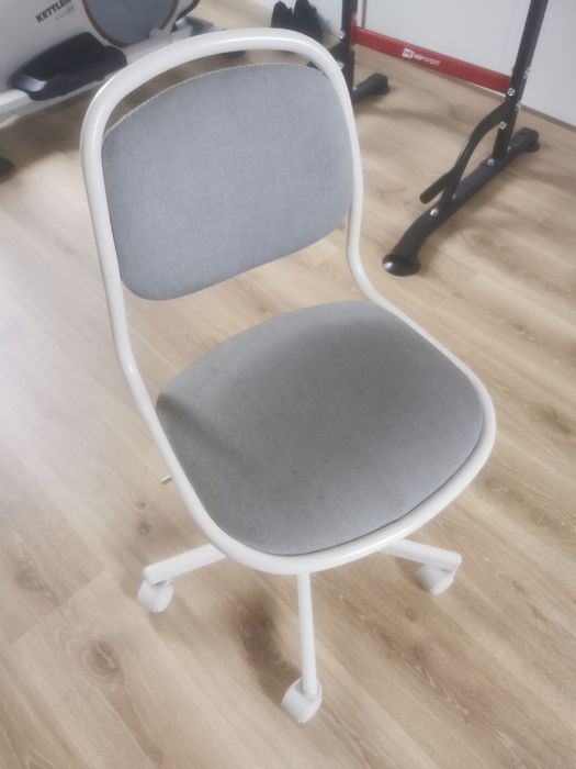 Fotel obrotowy dziecięcy IKEA