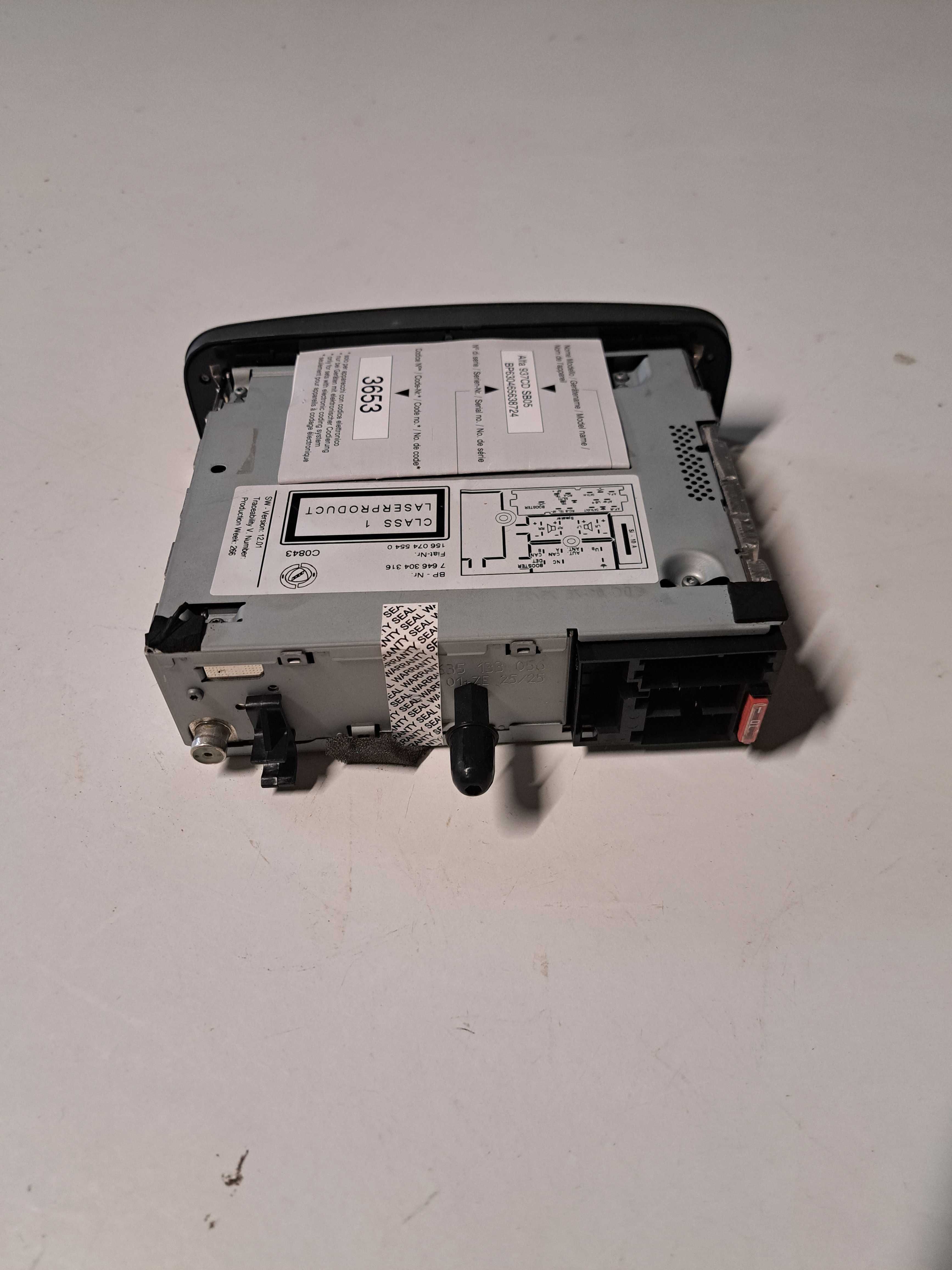 RADIO ORIGINAL ALFA 147 + PARROT