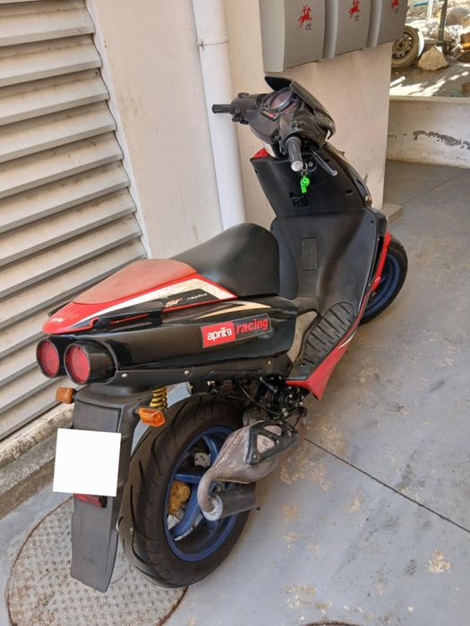 Moto Aprillia SR 50