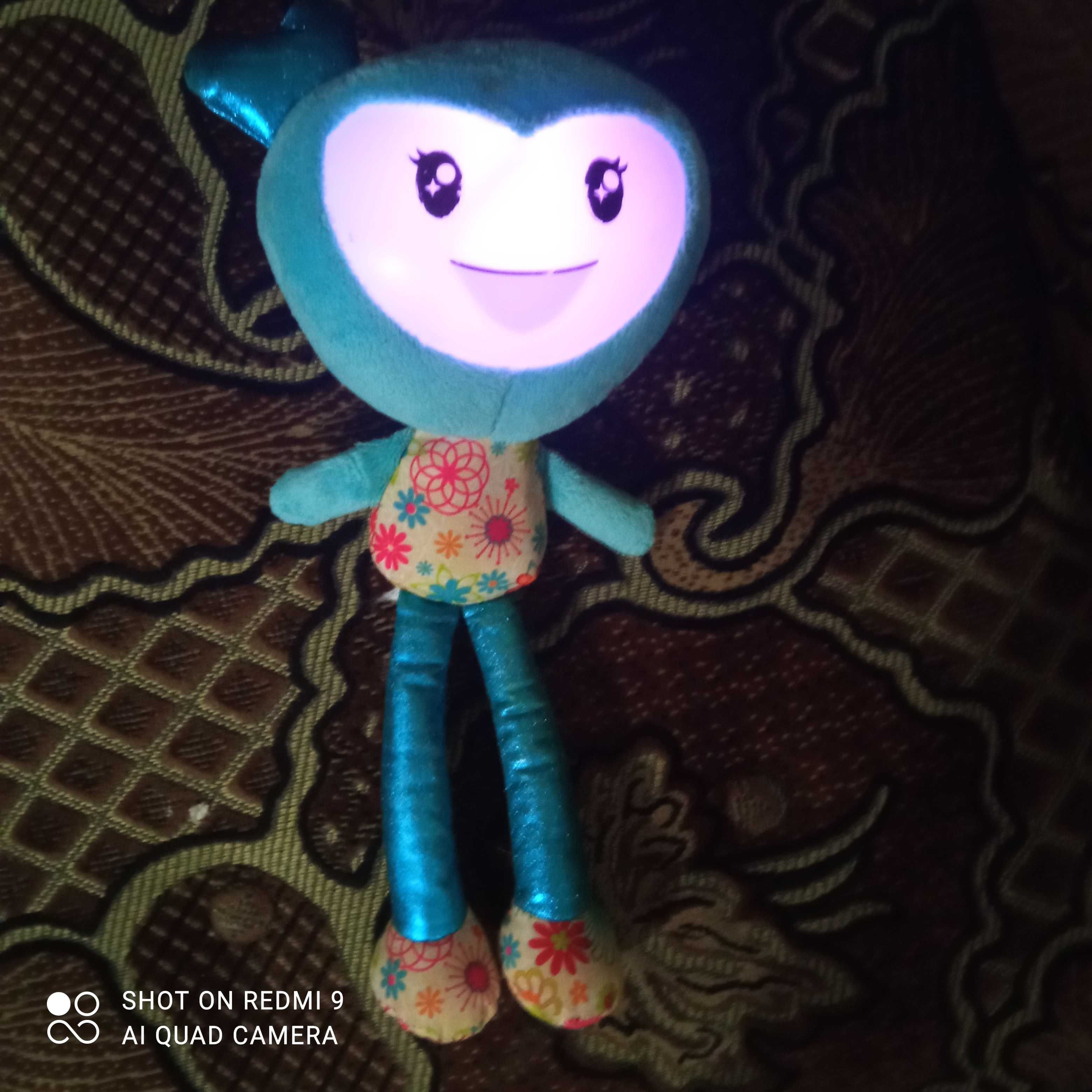 Інтерактивна іграшка лялька Brightlings