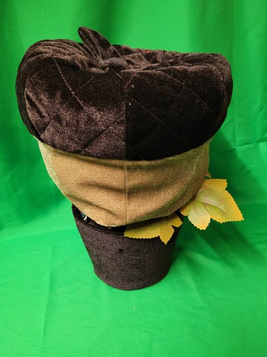 Dekoracja jesienna, skladany żołądź z liskiem